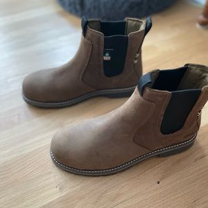 Kodiak Bralorne “composite toe Chelsea safety toe work boot”